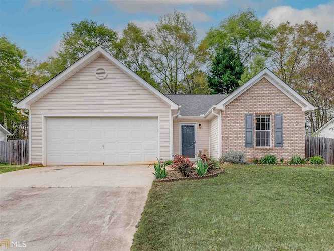 481 Sarahs Ln Locust Grove, GA 30248 | MLS 8952791 Photo 1