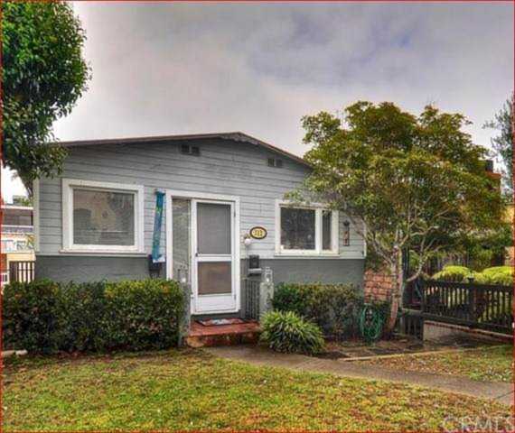 MLS #NP21092121 - 712 Iris Ave Corona Del Mar, CA 92625 - $2,995,000 Photo 1