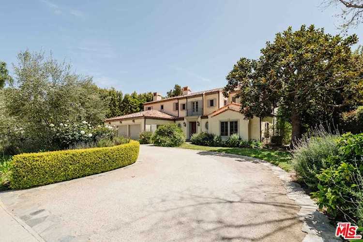 1252 Corsica Dr Pacific Palisades, CA 90272