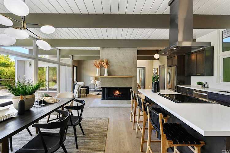 630 Barberry Lane San Rafael, CA 94903