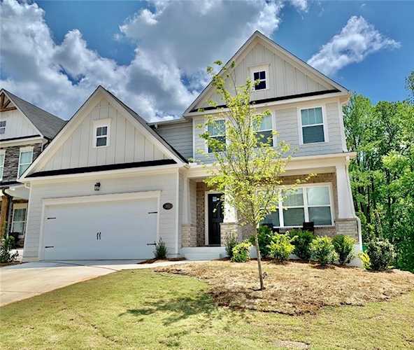 319 Coppergate Ct Holly Springs, GA 30115