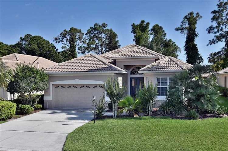 9088 Willow Brook Dr Sarasota, FL 34238