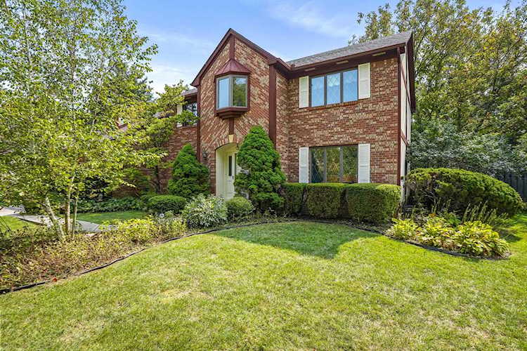 6490 Meadowbrook Circle Worthington, OH 43085