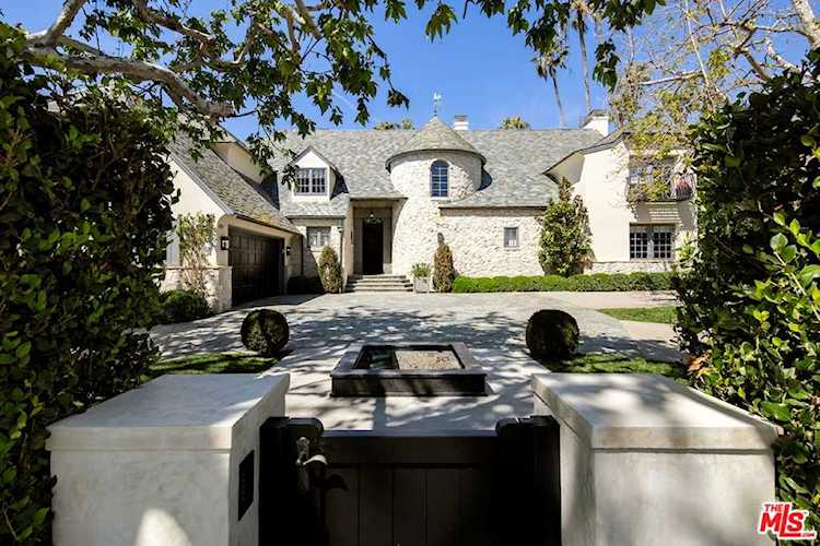 1117 Corsica Dr Pacific Palisades, CA 90272