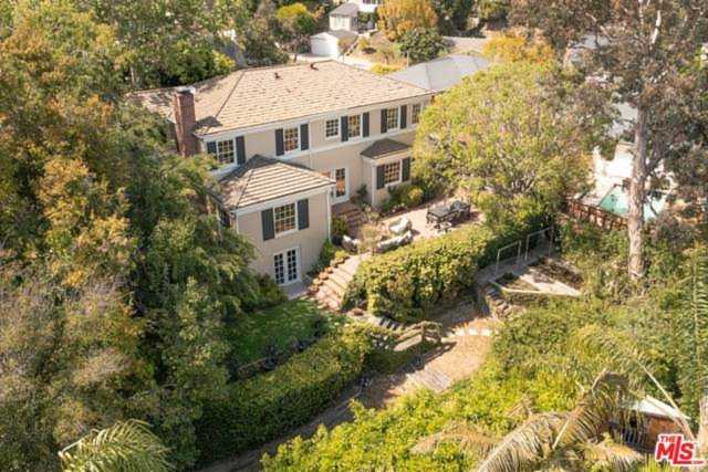 4010 Cromwell Ave Los Angeles, CA 90027