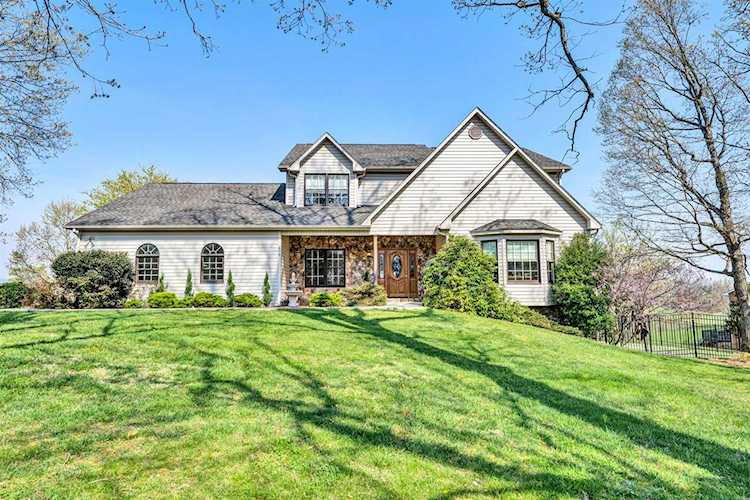 279 Sunset Hill Troutville, VA 24175