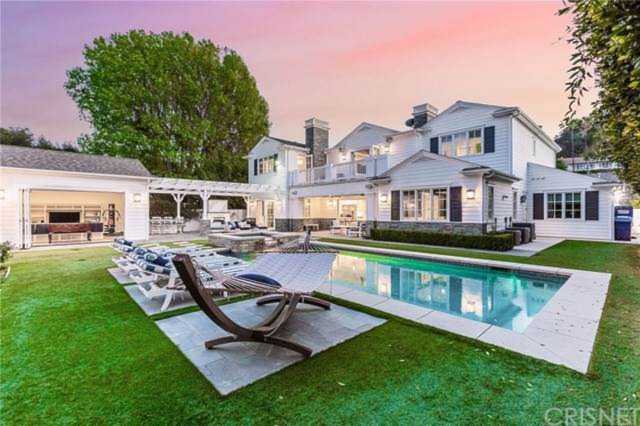 15537 Valley Vista Blvd Encino, CA 91436