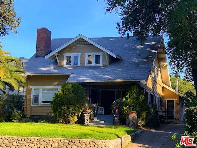 803 E Villa St Pasadena, CA 91101