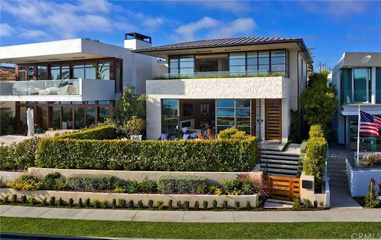 2914 Ocean Blvd Corona Del Mar, CA 92625