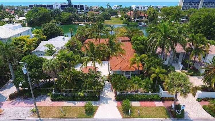 373 S Washington Dr Sarasota, FL 34236