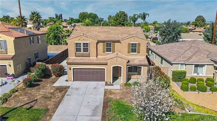 30727 View Ridge Ln Menifee, CA 92584