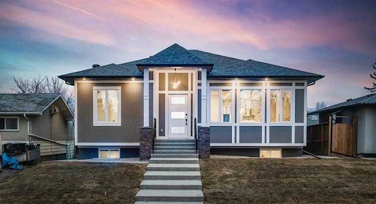 60 Havenhurst Crescent SW Calgary, AB t2v 3c5