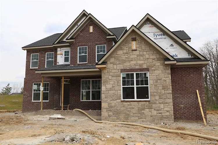 47476 Villa Terrace Ct Novi, MI 48374 | MLS 2210006615 Photo 1