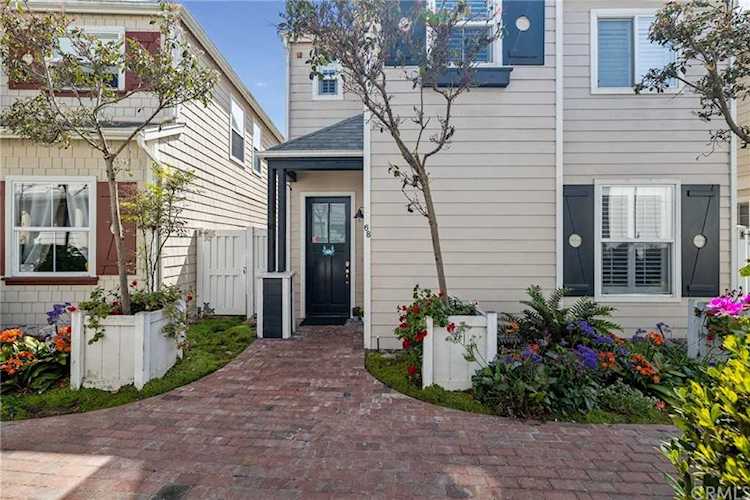 1800 S Pacific Coast Highway #68 Redondo Beach, CA 90277