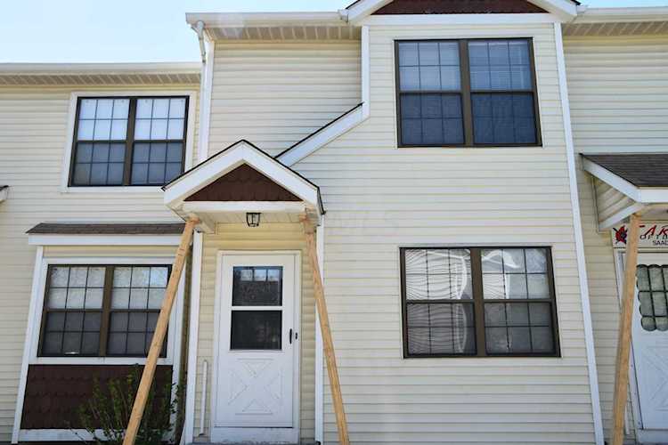 873 Soramill Lane Worthington, OH 43085