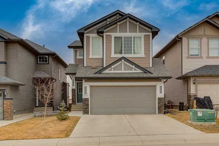 123 Panton Rd NW Calgary, AB T3K 0X8