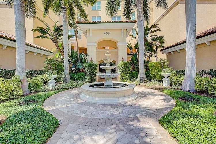 409 N Point Rd #502 Osprey, FL 34229