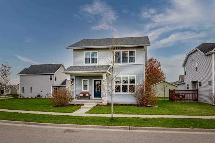 1410 Thoreau Dr Sun Prairie, WI 53590