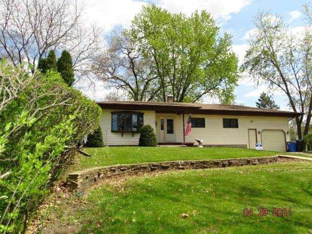2215 Yellowstone Ave Portage, WI 53901