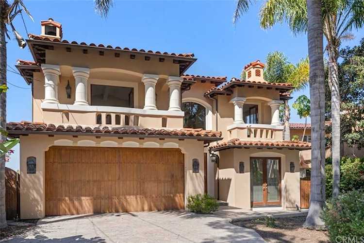 607 S Gertruda Ave Redondo Beach, CA 90277
