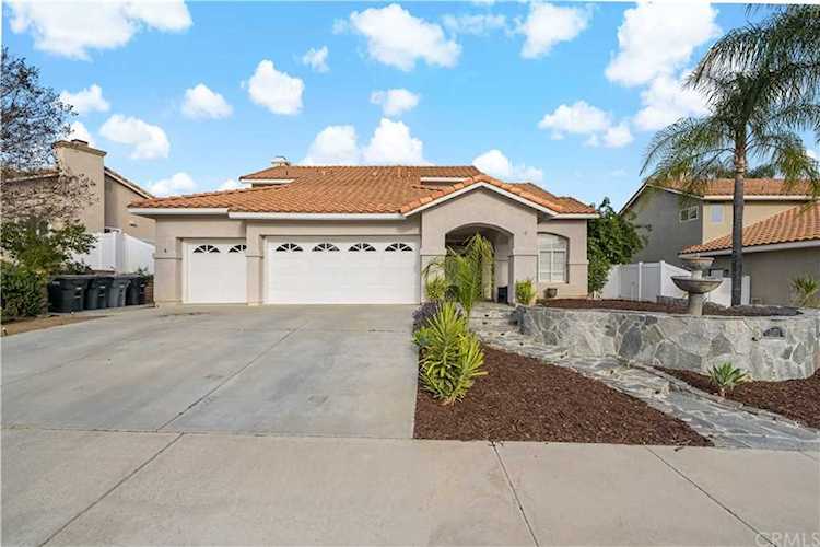 35676 Aster Dr Wildomar, CA 92595