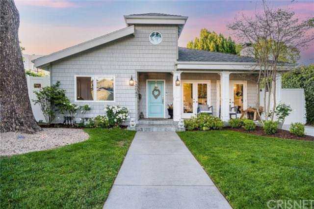 13047 Bloomfield St Studio City, CA 91604