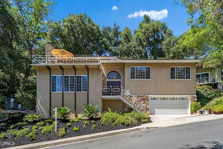 211 Sleepy Hollow Terrace Glendale, CA 91206