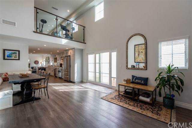 526 N Elena Ave #B Redondo Beach, CA 90277