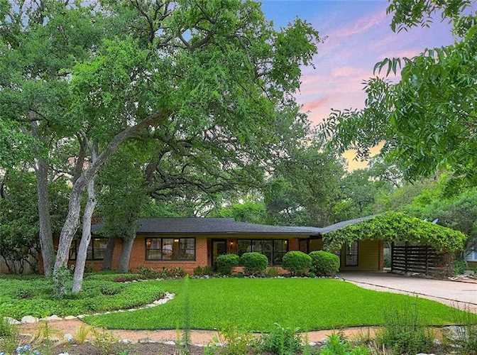 5908 Shoal Creek BLVD Austin, TX 78757