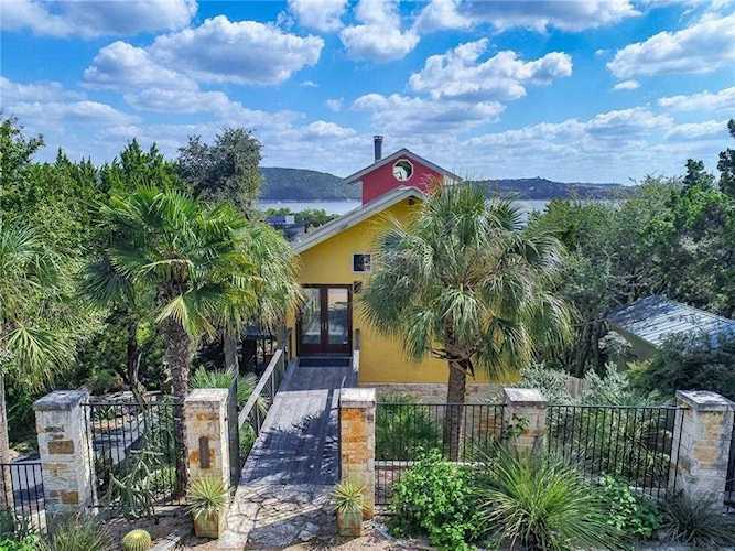 14013 Lake View DR Austin, TX 78732
