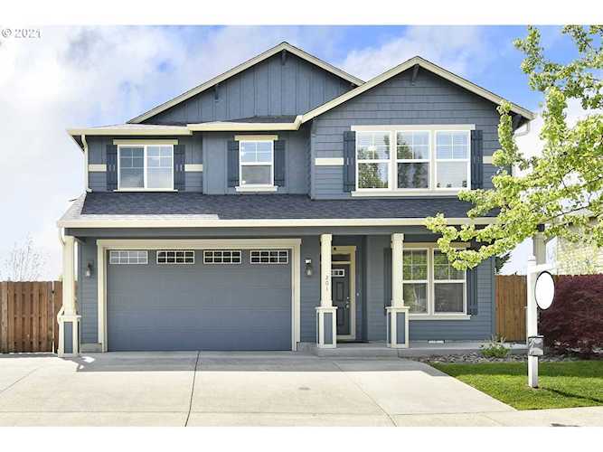 201 NW 20th Way Battle Ground, WA 98604