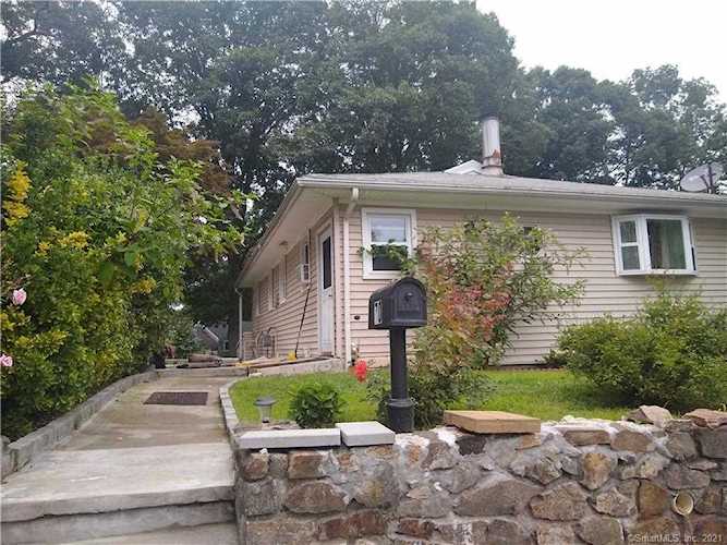 70 Pleasantview Avenue Bridgeport, CT 06606