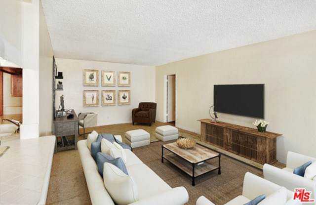 8710 Delgany Ave #14 Playa Del Rey, CA 90293 | MLS 20652966 Photo 1