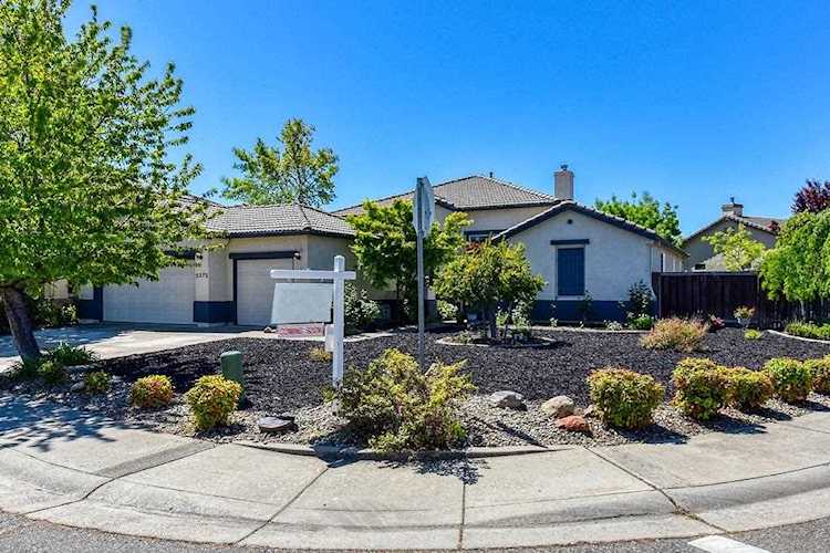 2372 Summer Dr El Dorado Hills, CA 95762