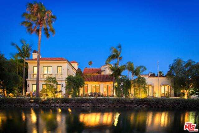 420 Carroll Canal Venice, CA 90291