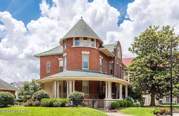 2026 Cherokee Pkwy #A Louisville, KY 40204