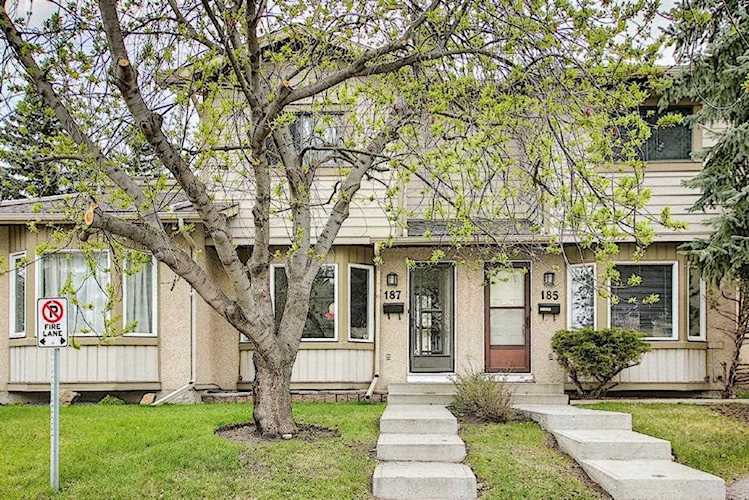 187 Deerfield Terrace SE Calgary, AB T2J 6V2