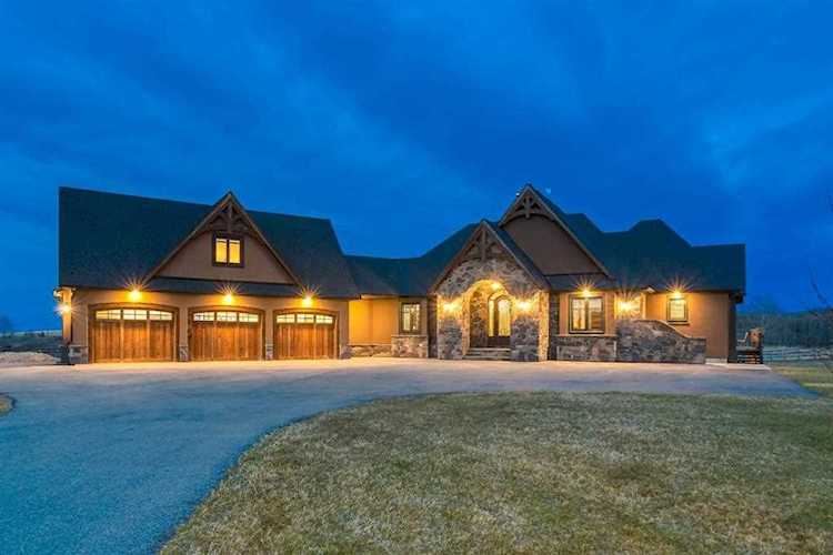 48131 279 Ave E Rural Foothills County, AB T0L 0X0