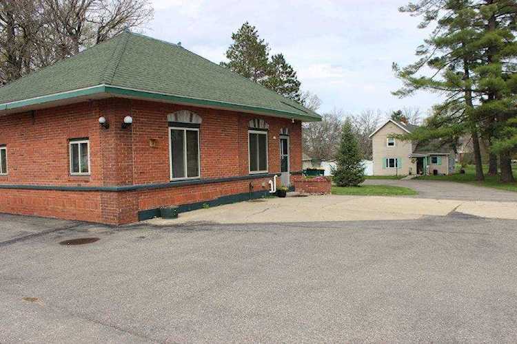 210 & 212 N Church St Endeavor, WI 53930