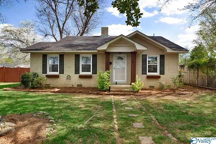 301 SW Sunset Avenue Huntsville, AL 35801