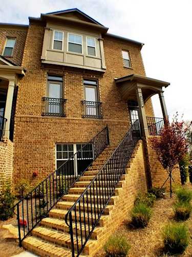 2520 Carmel Way Alpharetta, GA 30009