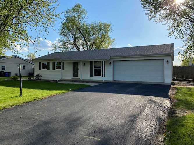 6915 Cambridge Dr Morris, IL 60450