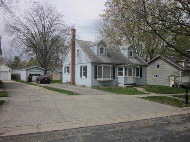 208 High St Cambridge, WI 53523