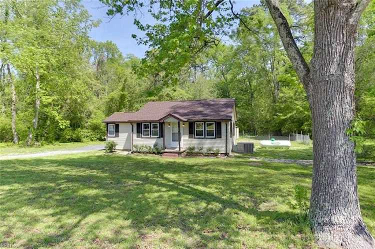 5560 Godwin Blvd Suffolk, VA 23434