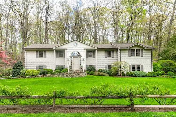 65 Mcintosh Road Stamford, CT 06903
