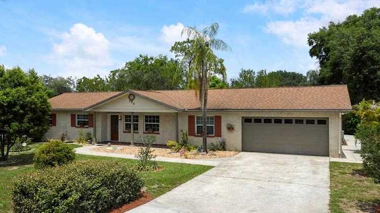 104 W Brentridge Dr Brandon, FL 33511