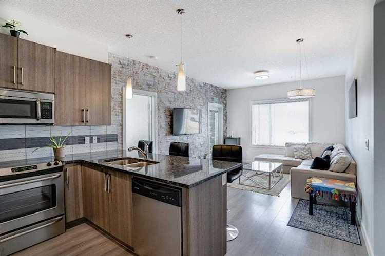 16 Sage Hill Terrace NW #1 Calgary, AB T3R 0W5