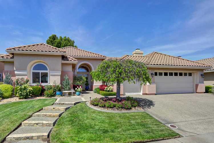 4208 Echo Rock Lane Roseville, CA 95747