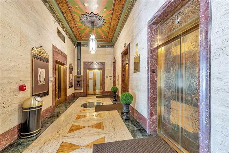 32 Peachtree St #1504 Atlanta, GA 30303