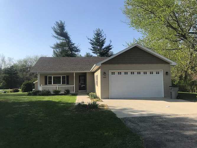 6260 Blackberry Dr Morris, IL 60450